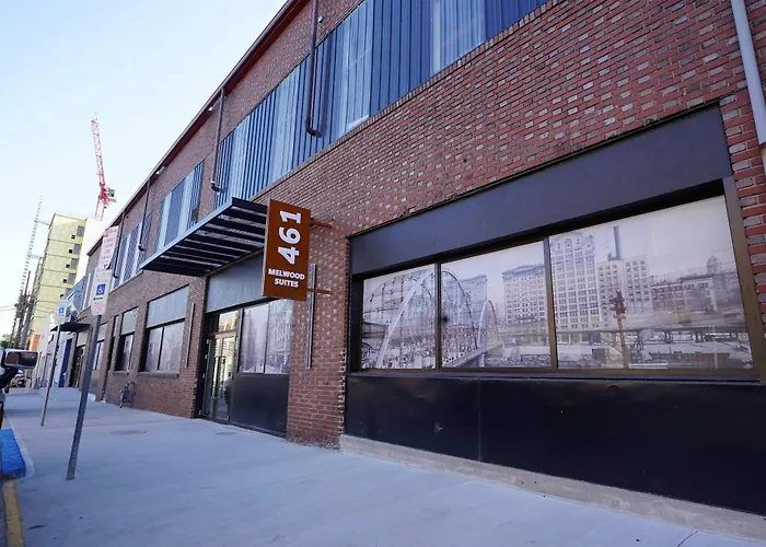 New Loft 5 Min To Ppg Or Convention Center Sleeps 4 Apartment